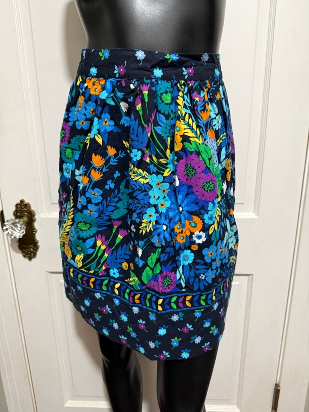Vera Bradley Adult Womens Apron Midnight Blues Floral Pattern Kitchen Chef